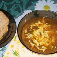 Zupa cebulowa ze smażeniem