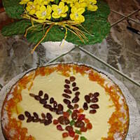 Mazurek z polewą mleczno-kokosową