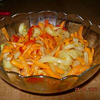 Sałatka z ogórków na zimę