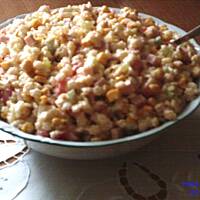 Sałatka makaronowa z szynką