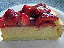 Fot. Malena, Sernik z truskawkami