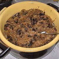 Bułeczki z kapustą i grzybami do barszczu