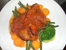 Fot. Bodek, baranina na slodko