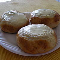 Drozdzowki z serem i kardamonem PYCHA