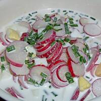 Smaczna sałatka z rzodkiewek