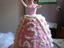 Fot. krysta, tort lalka