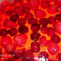 Torcik serowy z galaretką