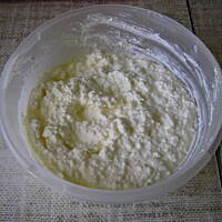 Naleśniki z serem i sosem truskawkowym Iglosika