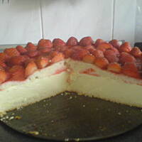 Delikatny sernik na zimno