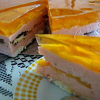 Budyniowiec z galaretką