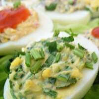 Jajka faszerowane różnymi pysznościami