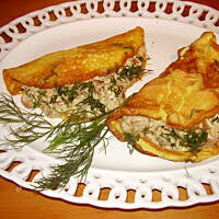 Omlet z kurkami duszonymi w śmietanie