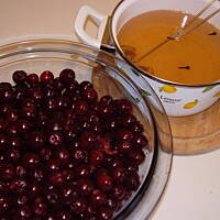 Wiśnie marynowane w occie