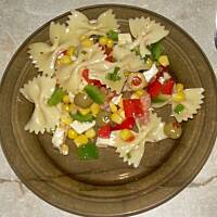 Sałatka z serem pleśniowym