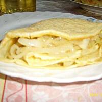 Naleśniki z farszem cebulowym