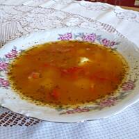 Chłopska zupa gulaszowa