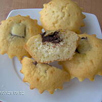 Mufinki z białym serem i czekoladą