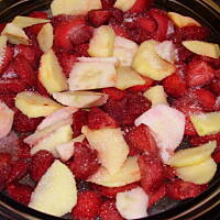 Makaron zapiekany z owocami