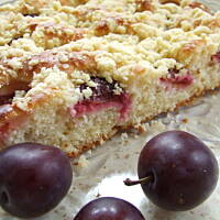 Ciasto drożdżowe z truskawkami lub innymi owocami