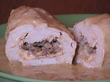 Fot. Wkn, Drobiowe roladki z pieczarkami