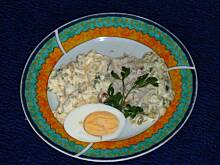 Fot. katiusza, tort sałatkowy trzywarstwowy