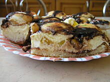 Fot. Karolcia172, Biszkopt z budyniem i brzoskwiniami