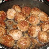 Klopsiki w sosiku koperkowym