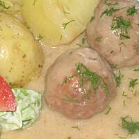 Klopsiki w sosiku koperkowym