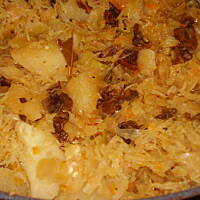 Biała kiełbasa w kapuście