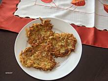 Fot. Mari, Cukiniowe placuszki z platkami owsianymi