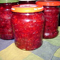 Buraczki z czosnkiem na zimę