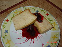 Fot. Magdal, Deser z bułki