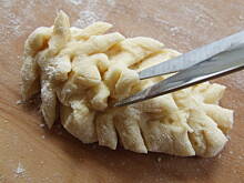 Fot. ilka76, Drożdżowe szyszki