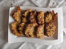 Fot. emma, Placuszki z cukini z fetą i szczypiorkiem