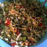 Sałatka z żółtym serem-na ostro lub łagodniej