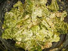 Fot. ellena24, sałatka brokułowa z czosnkiem