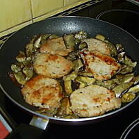 Schab w borowikach z żółtym serem