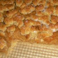 Szarlotka z marcepanem i kardamonem