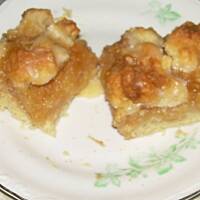 Szarlotka z marcepanem i kardamonem