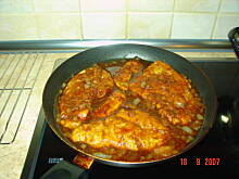 Fot. Magdal, Kotlety drobiowe w sosie sojowo-grzybowym