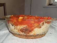 Fot. emma, Zapiekanka makaronowa z pieczrkami w cieście