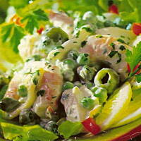 Sałatka zielono-różowa z krewetkami