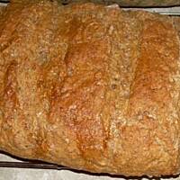 chleb z mąki pełnoziarnistej