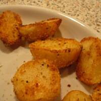 Złociste i chrupiące pieczone ziemniaczki