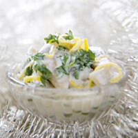 Sledzie marynowane w smietanie a la gremolata