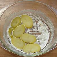 Zapiekanka ziemniaczana z serem i grzybami