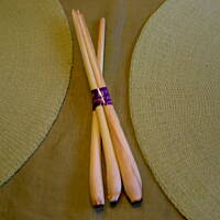 Gruszki w zalewie z trawą cytrynowa i świeżym imbirem