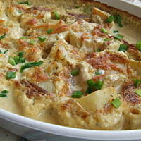 Zapiekane ziemniaki w sosie