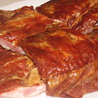 Zupa chrzanowa na wędzonych żeberkach