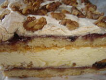 Fot. czekoladka145, Ciasto z kremem śmetanowo jogurtowym i orzechami